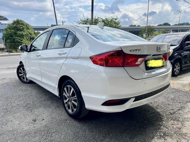 Honda CITY 1.5 S (A) E , Fu loan , Push start . - 2