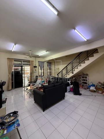 Bukit Indah Jalan Indah 19 2 Storey Terrace No G&G 4 Bedrooms 1