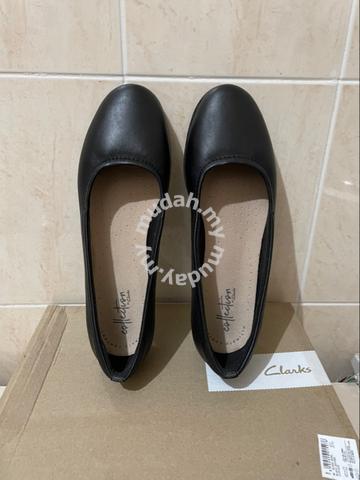 gracelin vail clarks