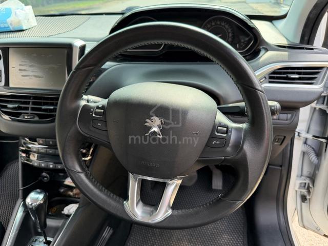 2014 Peugeot 208 1.6 VTI ALLURE (A) - 3
