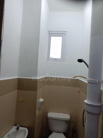 2-Storey Terrace Lorong Kenari, Sungai Ara For Sale 3