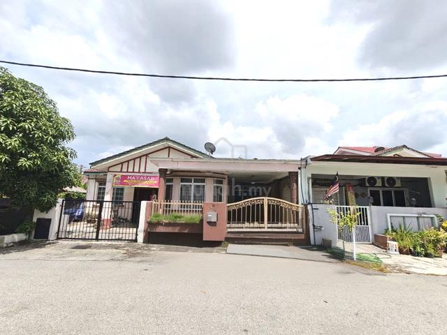 FULLY RENOVATED 1Storey Taman Desa Sentoasa Teras Jernang Bangi 1