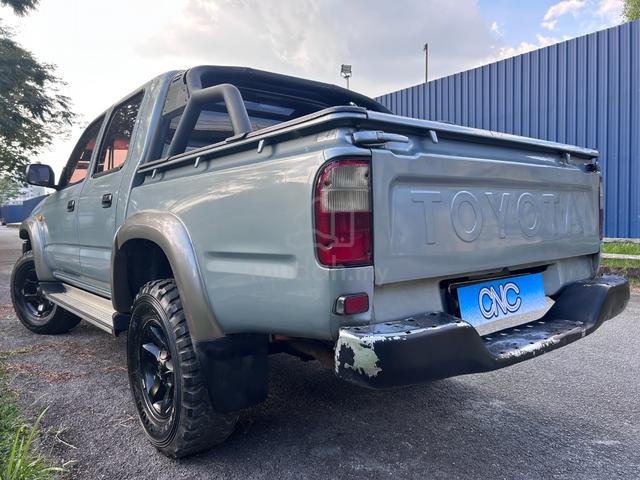 Toyota HILUX 2.5 SR TURBO DIESEL (A) KERJA KING - 4
