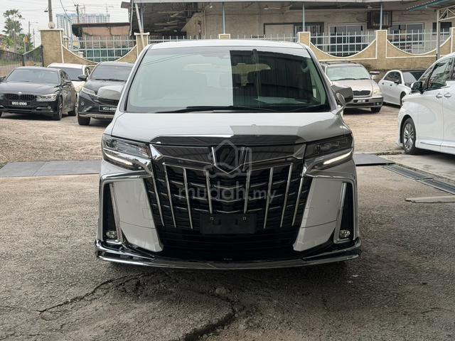 2021 Toyota Alphard SC / 66000KM GED 4. REAR TV . - 2