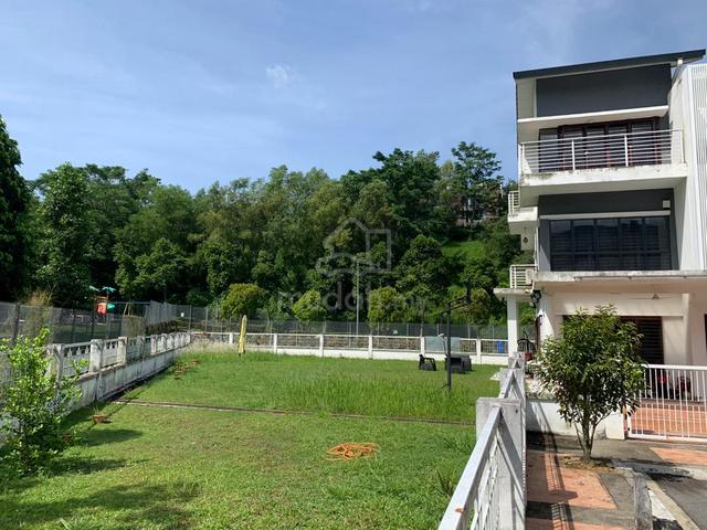 Almira 28, Sutera Damansara, Damansara Damai F/Furnished 3 sty Corner 1