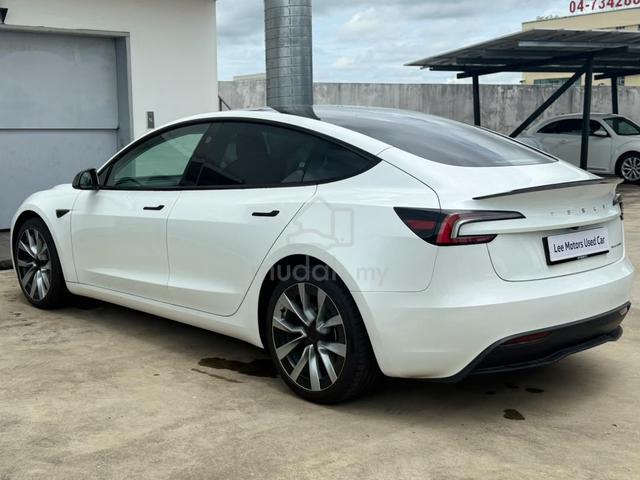 2025 Tesla Model 3 Long Range - 5