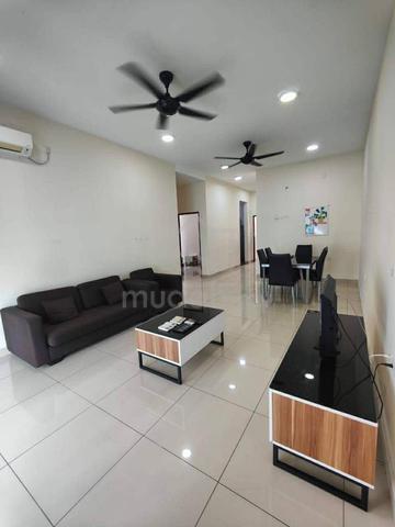 M Condominium @ Larkin 1