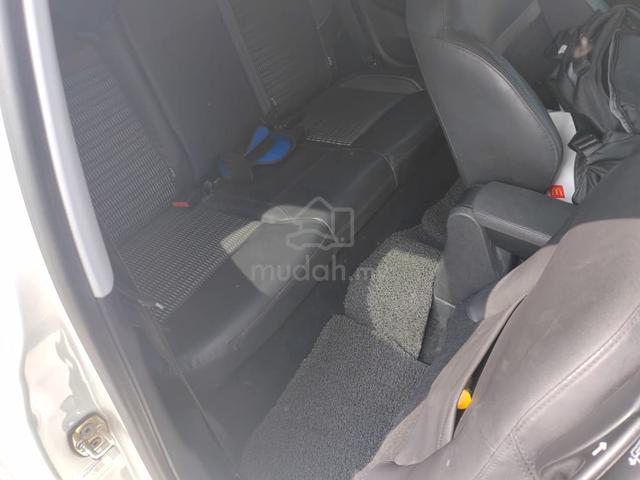 2013 Peugeot 208 1.6 VTI ALLURE (A) - 5