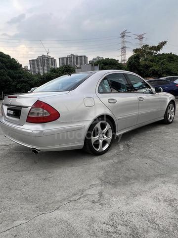 06/11 Mercedes E280 AVANTGARDE 3.0 (A) - 3