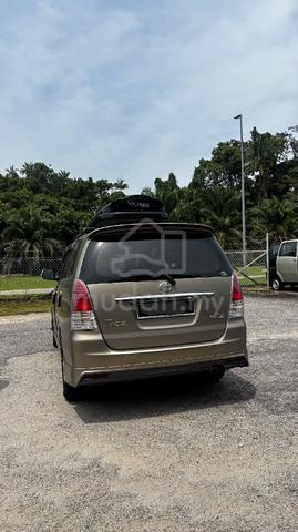 2010 Toyota INNOVA 2.0 G (A) - 3