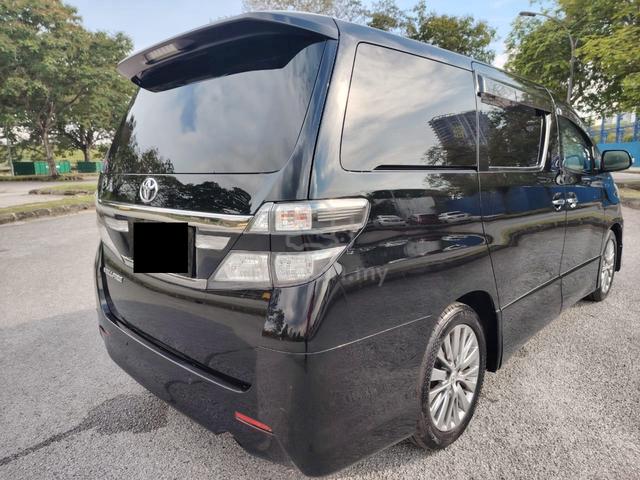 Toyota VELLFIRE 2.4 Z GOLDEN EYES SUPER CLEAN!! - 4