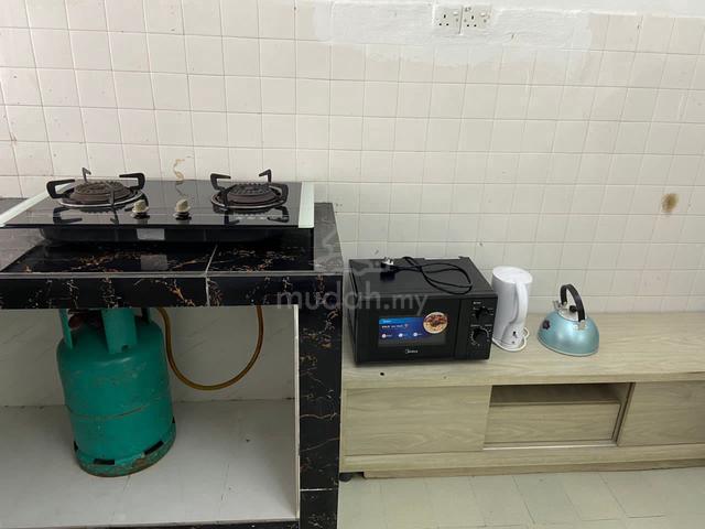 2 sty Rasah Jaya Low Rental Partially Furnished | S2 | Sendayan | Labu 1