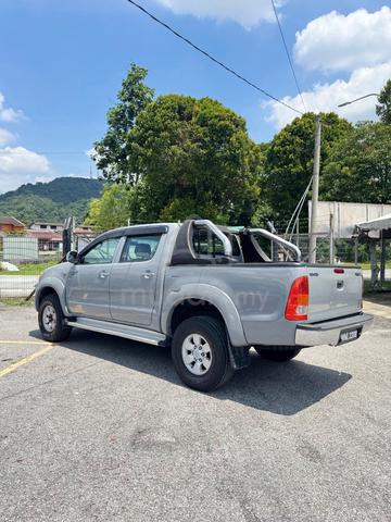 2005 Toyota HILUX 2.5 G MY05 KUN25R (A) - 4