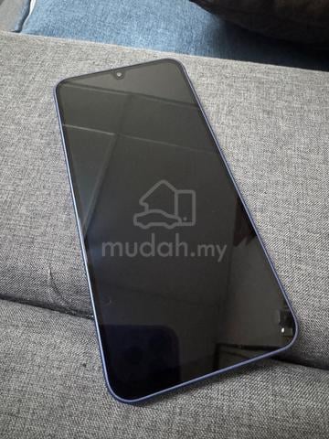 Samsung Galaxy A17 - photo 2 of 2