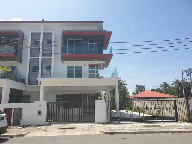 Grace Cottage 2.5 storey for rent