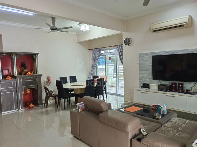 Corner Lot with 13 feet land Kemuning Damai, Kemuning Utama, Shah Alam 1