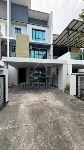 Value Beautiful Zircona @Alam Impian 3storey house Shah Alam 1