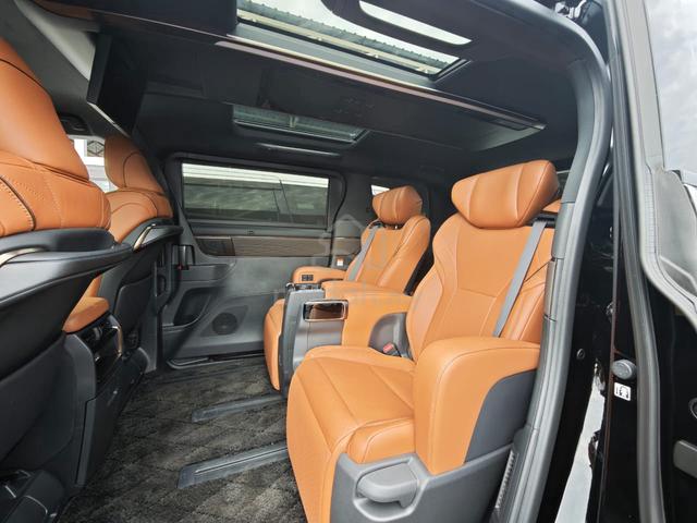 [ ORI MODELLISTA ] 2025 Toyota VELLFIRE 2.4 Z P - 5