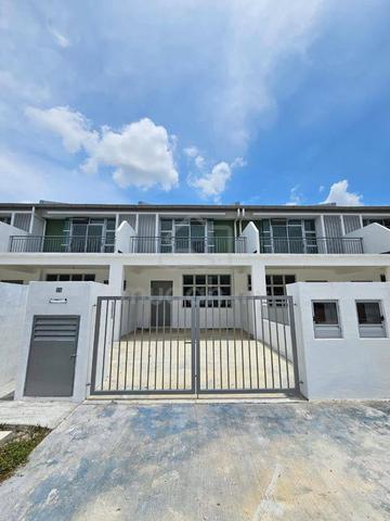 New 2 STOREY TAMAN SCIENTEX PULAI DUTA 1