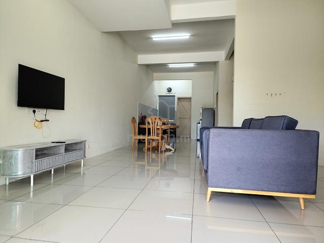 Pearl Residence 2 Storey Terrace (4 airconds) Simpang Ampat 1