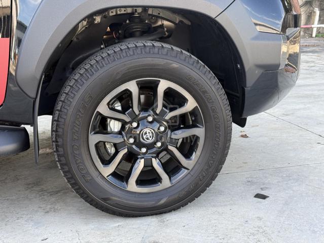 PRE REG JB AREA 2025 Toyota HILUX 2.8 ROGUE - 5