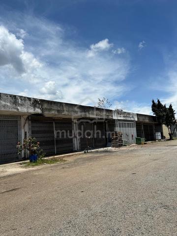 Taman Perindustrian Puchong Utama 1 Storey Endlot , puchong 1