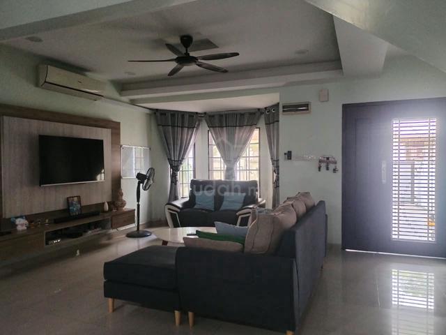 2/Stry Terrace, at Bandar Putra Permai,Seri Kembangan. Slgr. 1