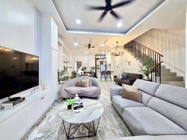 FULLY FURNISHED ‼️ 2 Storey Terrace Reef of Tropics, Setia Eco Glades 1