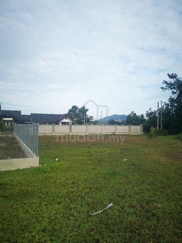 Lot Semi D Cantik Di Manir Untuk Dijual 1
