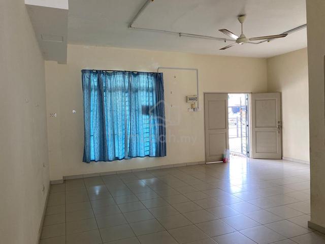 【Guard House】 Angkasa Nuri Double Terrace For Rent 1