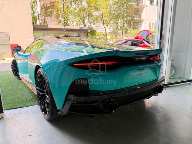 2023 McLAREN GT 4.0L V8 TWIN-TURBO 620HP Carbon - 3