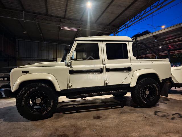 2015 Land Rover DEFENDER 2.2 110 DOUBLE CAB (M) - 1