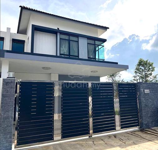 CIQ / Corner Lot Cluster / Tebrau / Austin Duta / 4 Bedroom / AEON 1