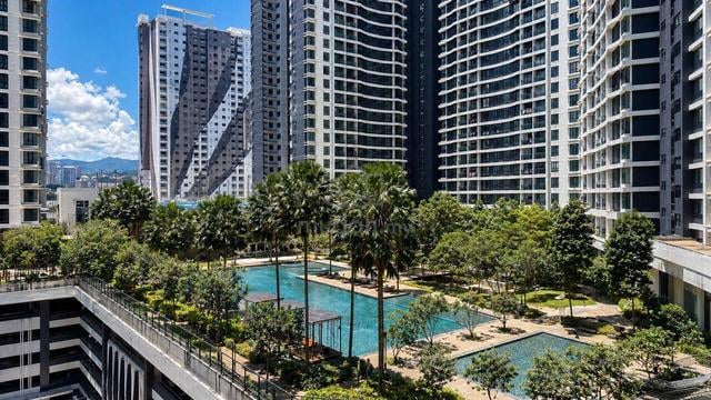 KL Traders Square Residences 1
