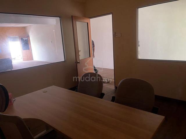 Bandar Parklands , Klang  Shop Lot For Rent 1