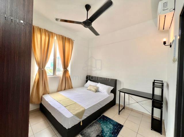 2Min Walk BRT!Master Room for rent Casa Subang USJ Damen Mydin Sunway 1