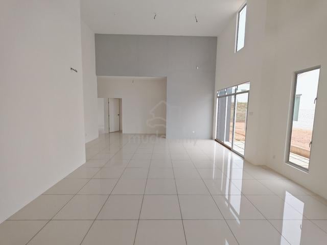 FACING PLAYGROUND BRAND NEW One Storey Bungalow YARRA PARK Southfield 1