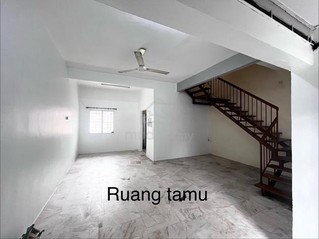 [Below Market] Teres 2 Tingkat Taman Bukit Naga Seksyen 32 Shah Alam 1
