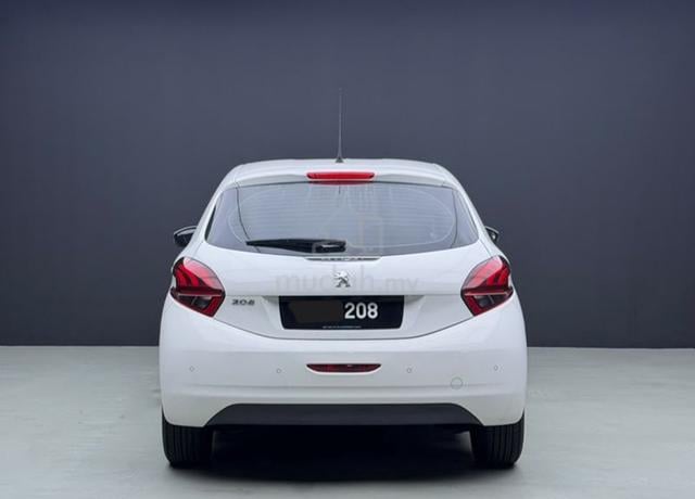 Ori-71K 2018 Peugeot 208 1.2 PURETECH FSR - 4