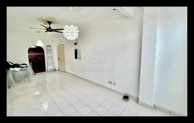 Waja Apartment 1