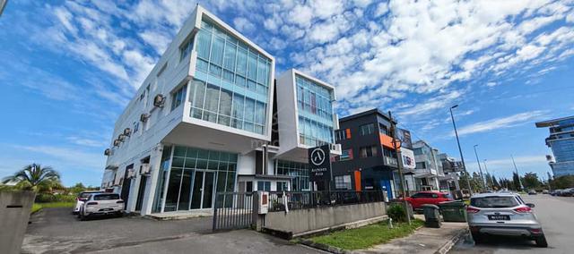 3-Storey Semi-D Showroom 1