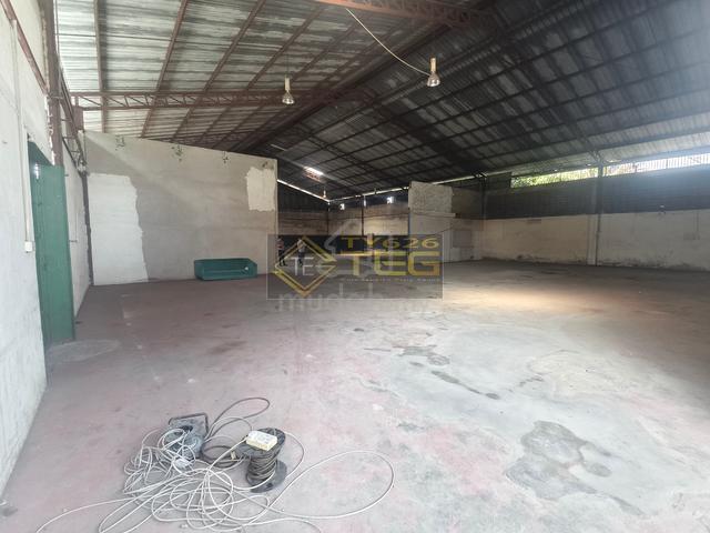 Near Main Road Kampung Jawa Klang Warehouse Factory 10500sf For Rent 3