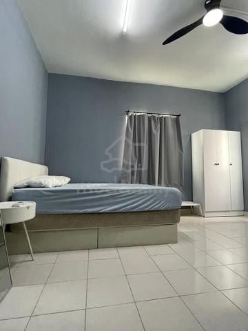 Suriamas Master Room for Rent 1