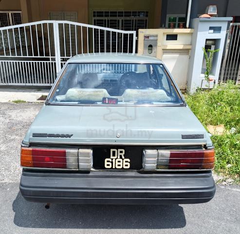 Nissan Sunny oldskol  - 3