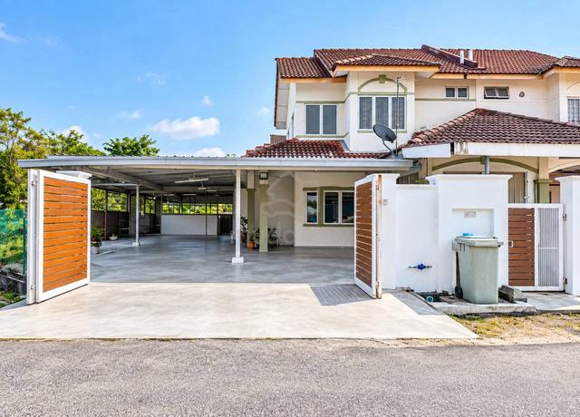 Termurah 2 Tingkat Corner Lot Klang Renovated Taman Seri Sementa Klang 1