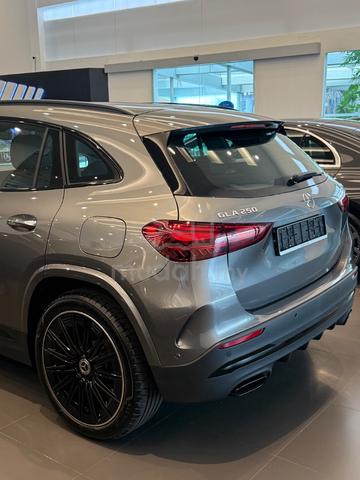 2026 NEW Mercedes Benz GLA 250 4MATIC NIGHTFALL - 4