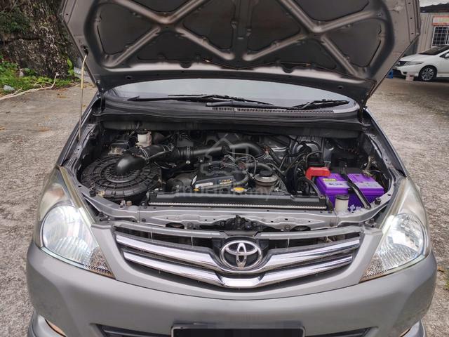 2012 Toyota INNOVA 2.0 G (A) - 3