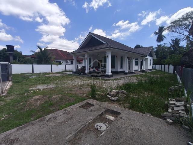 Banglo 1 Tingkat Tanah Luas di Binjai Kota Bharu 1