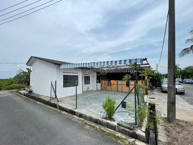 Full Loan. 70k cashback. End Lot Single Storey Johan Setia Klang 1
