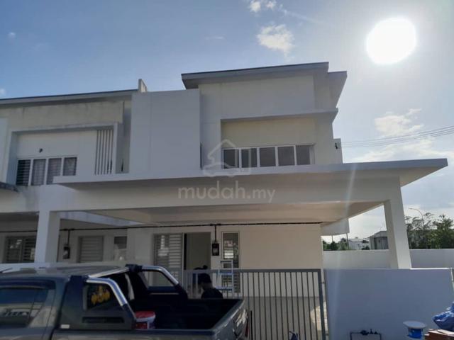 Seremban Bandar Sri Sendayan Corner Lot Double Storey House 1